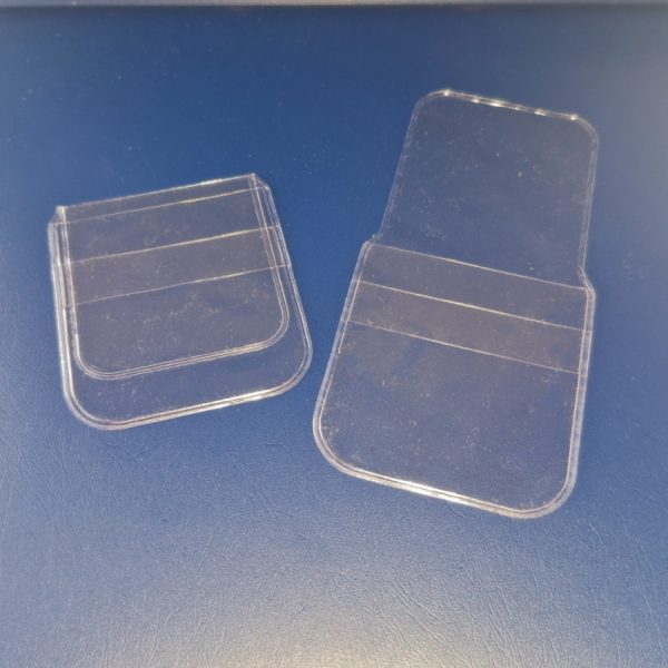 Münztaschen mit Klappe 6 x 6 cm